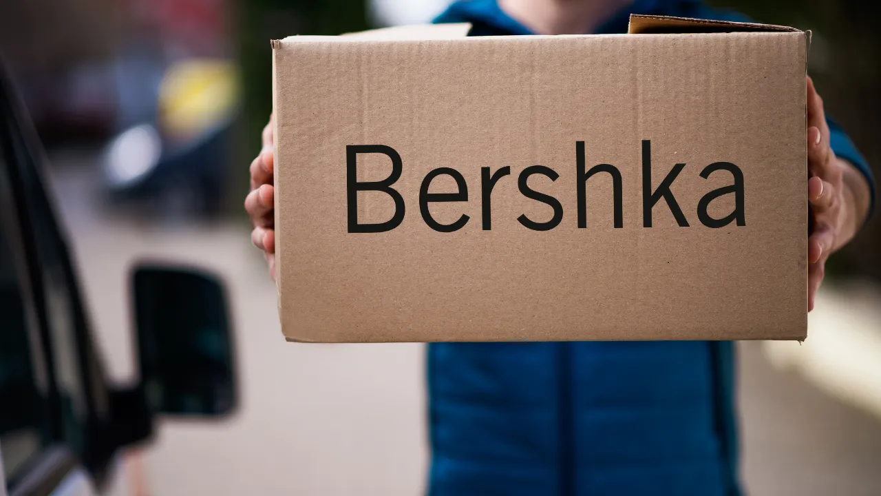 Bershka.com: jak snadno vrátit zboží a řešit reklamace v e-shopu