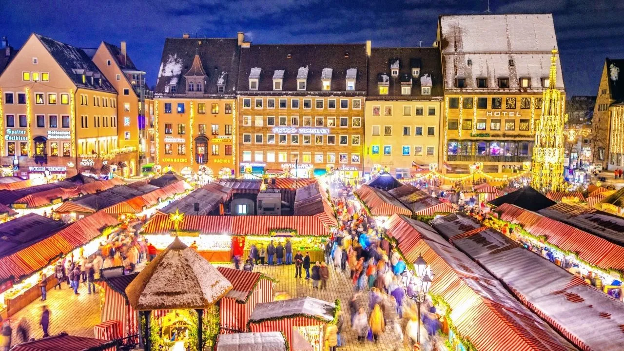 Vianočné trhy v Norimbergu – slávny Christkindlesmarkt plný tradícií a vône perníkov