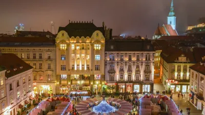 Vianočné trhy Slovensko 2025: mestá, termíny a tipy